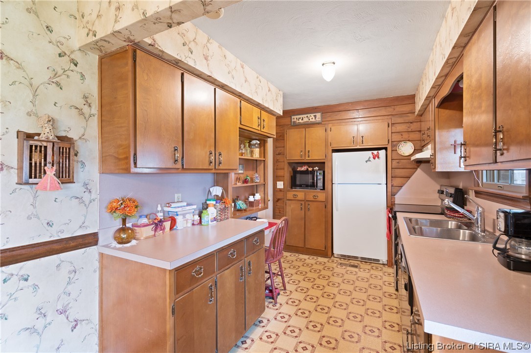 6090 Stiller Road Floyds Knobs, IN 47119 - Photo 12 of 39 Gallery Image 12