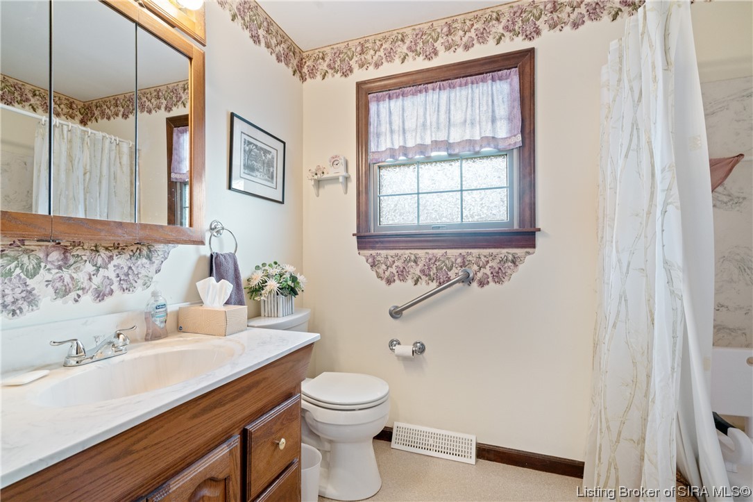 6090 Stiller Road Floyds Knobs, IN 47119 - Photo 20 of 39 Gallery Image 20