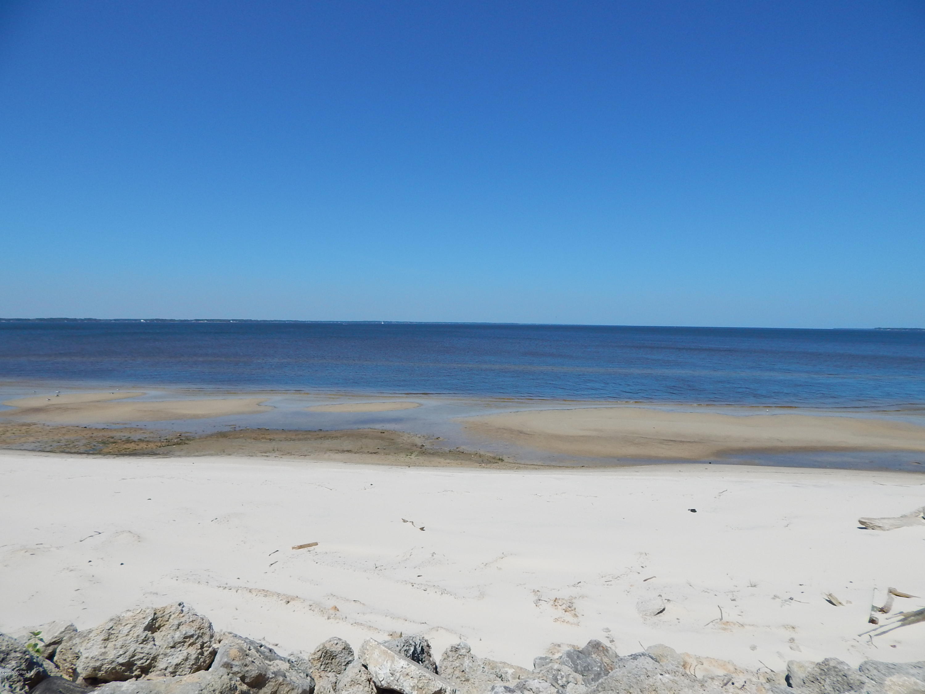 649 Shadyview Beach Road Havelock, NC 28532 - Photo 5 of 29 DSCN2577
