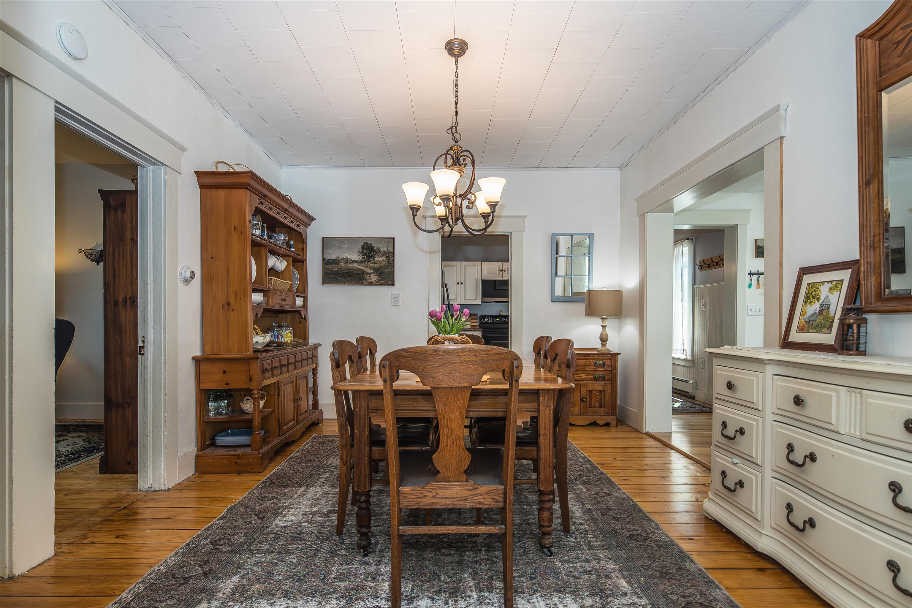 82 Brown Street Rutland, VT 05701 - Photo 10 of 45