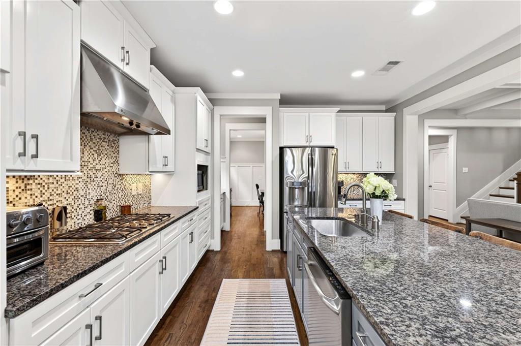 3677 School Street Atlanta, GA 30341 - Photo 15 of 53