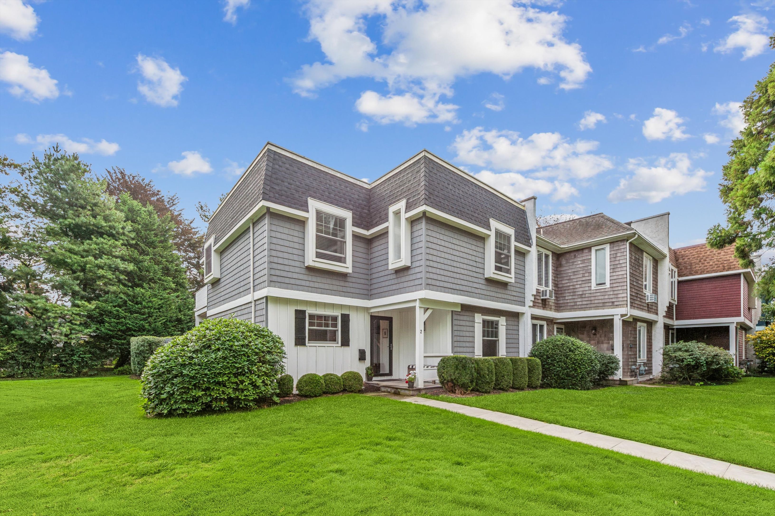 2 Toilsome Lane East Hampton, NY 11937 - Photo 2 of 24