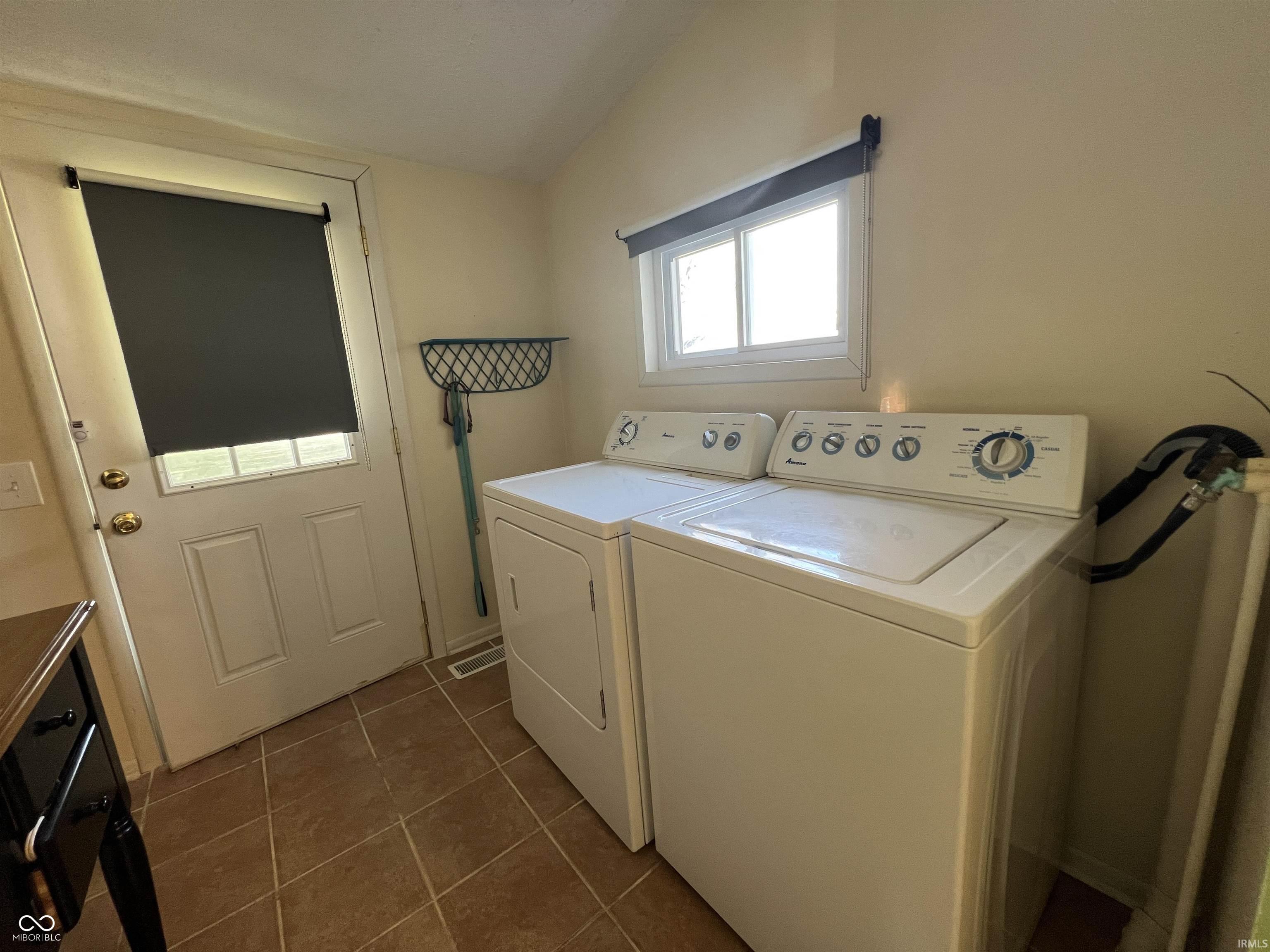 1720 South Link Street New Castle, IN 47362 - Photo 9 of 13