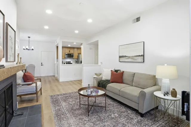 $649,000 | 601 Arcadia Terrace, Unit 102, Sunnyvale, CA 94085