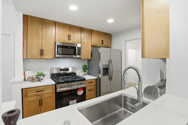 $649,000 | 601 Arcadia Terrace, Unit 102, Sunnyvale, CA 94085