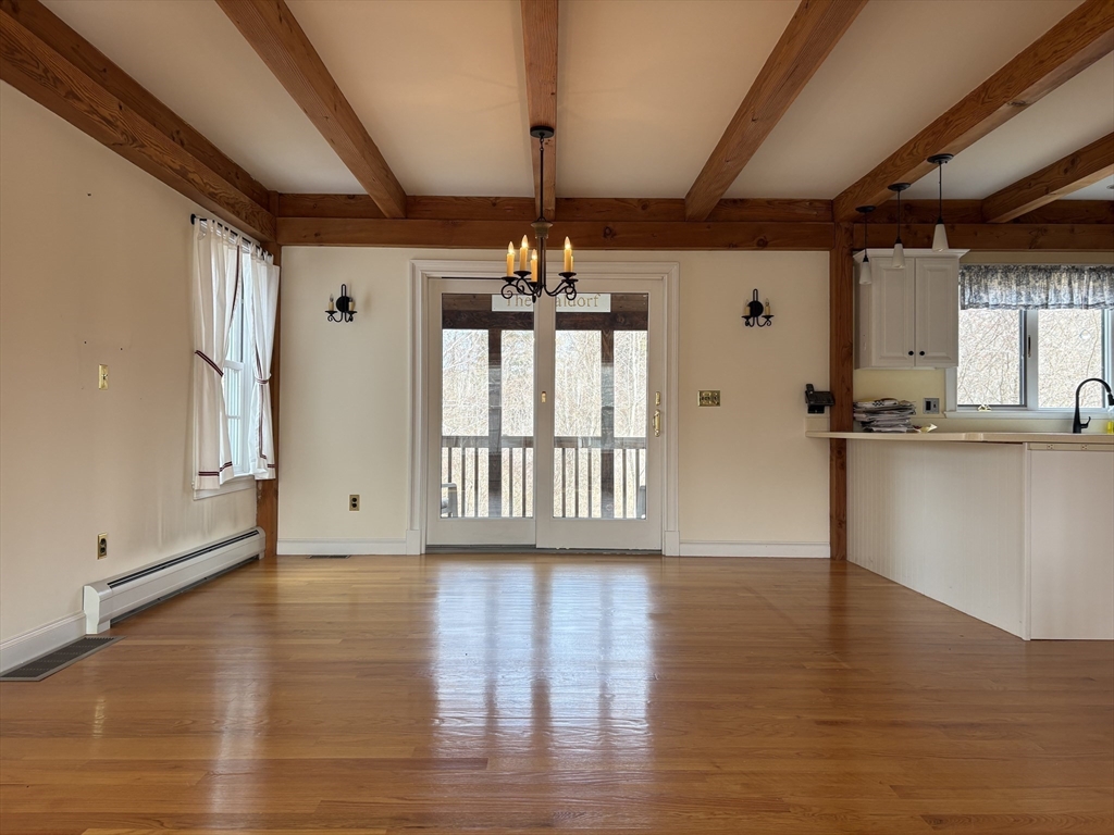 90 Whately Road Deerfield, MA 01373 - Photo 6 of 25