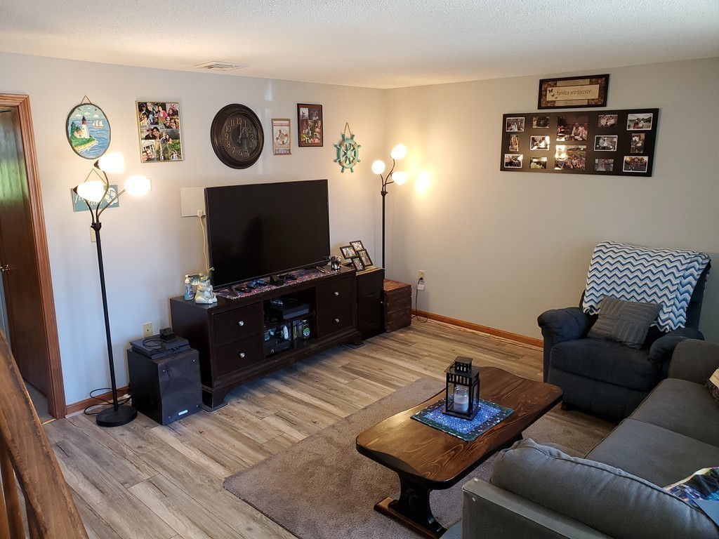 508 Ocean Meadows, Unit 508 Fairhaven, MA 02719 - Photo 5 of 26