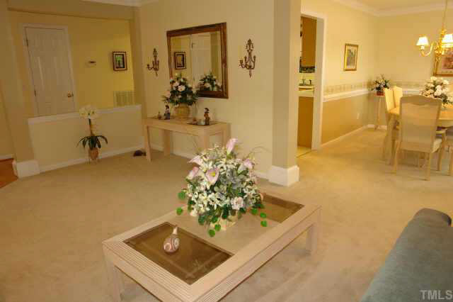 5508 Seafarer Court Raleigh, NC 27613 - Photo 3 of 10