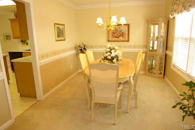 5508 Seafarer Court Raleigh, NC 27613 - Photo 4 of 10