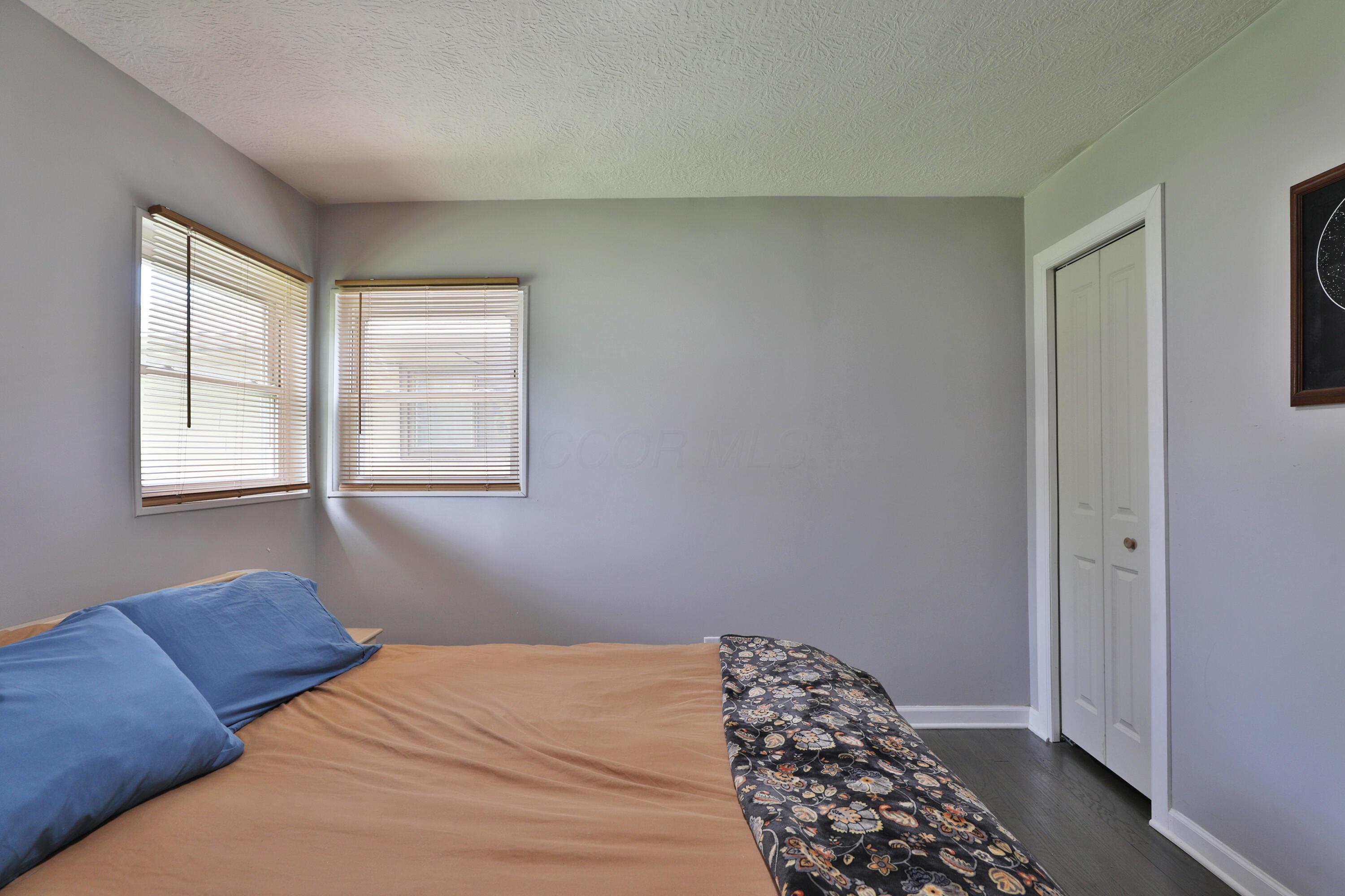 3216 Howey Road Columbus, OH 43224 - Photo 21 of 36 3216-Howey-18