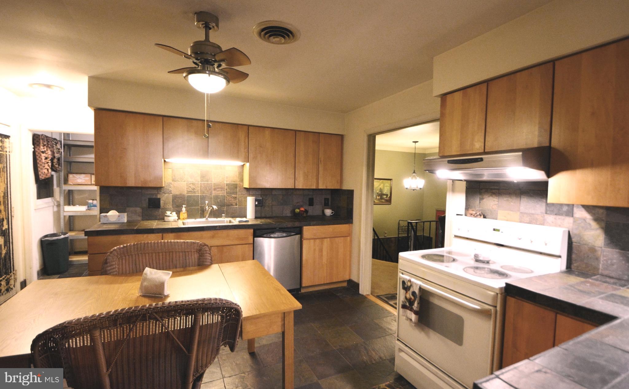 5421 Ridge Road Mount Airy, MD 21771 - Photo 11 of 72 Maple kitchen 2005, slate counter, backsplash,flr