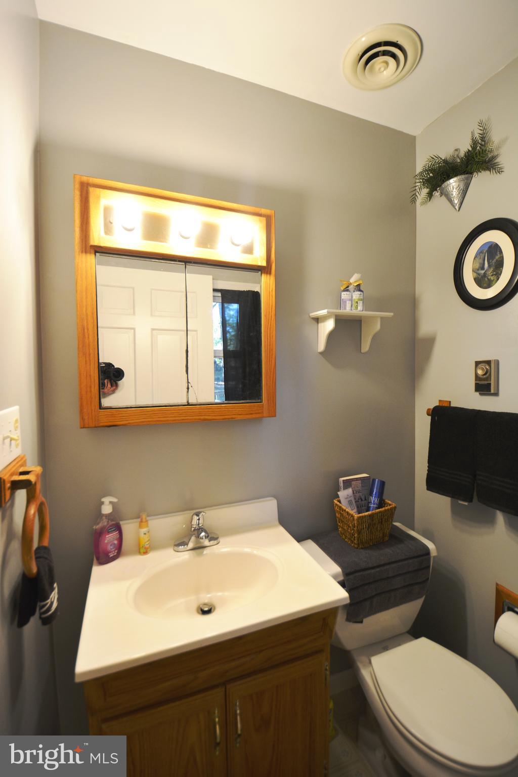 5421 Ridge Road Mount Airy, MD 21771 - Photo 36 of 72 Gallery Image 36