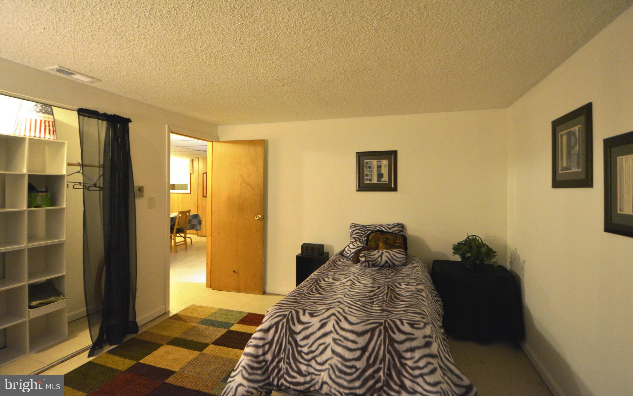 5421 Ridge Road Mount Airy, MD 21771 - Photo 50 of 72 Bedroom # 4 closet has built in's.