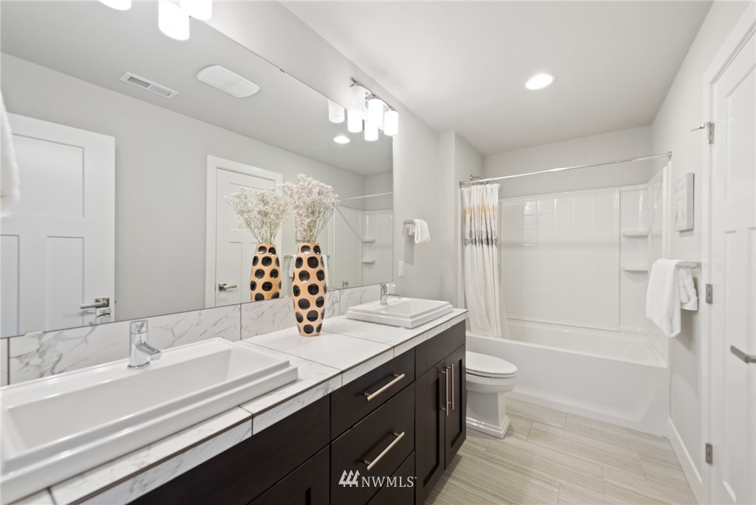 21515 43rd Drive Southeast Bothell, WA 98021 - Photo 14 of 34