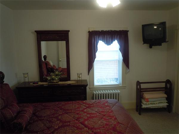 12 Shaw Road Fairhaven, MA 02719 - Photo 11 of 19 Gallery Image 11