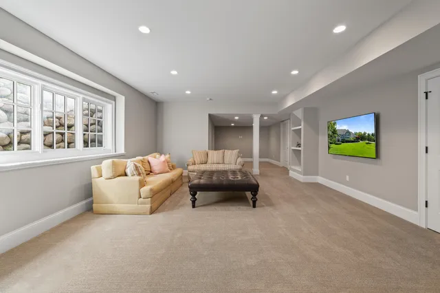 $1,895,000 | 1305 Saratoga Lane, Unit 340, Geneva, WI 53147