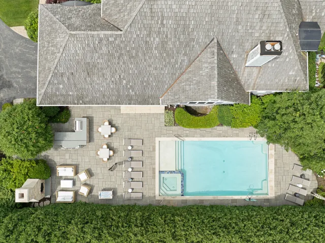 $1,895,000 | 1305 Saratoga Lane, Unit 340, Geneva, WI 53147