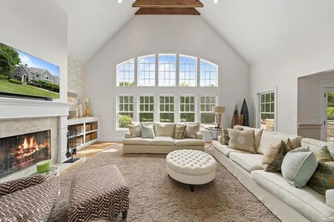 $1,895,000 | 1305 Saratoga Lane, Unit 340, Geneva, WI 53147