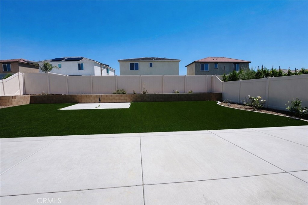 15566 Raptor Road Moreno Valley, CA 92551 - Photo 32 of 35