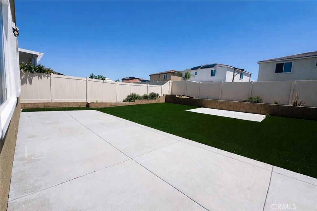 15566 Raptor Road Moreno Valley, CA 92551 - Photo 33 of 35