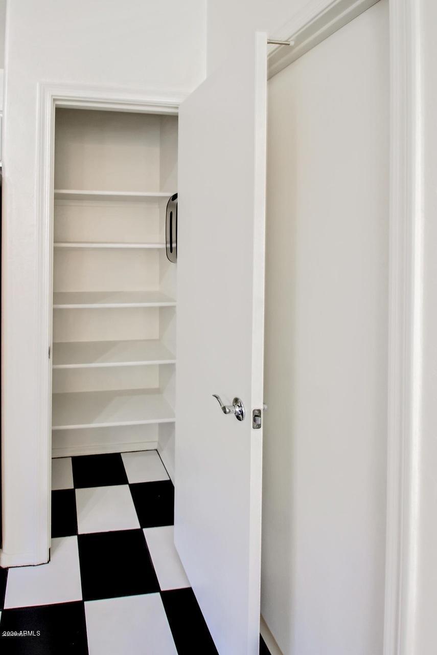 2120 East Danbury Road Phoenix, AZ 85022 - Photo 11 of 29 Pantry