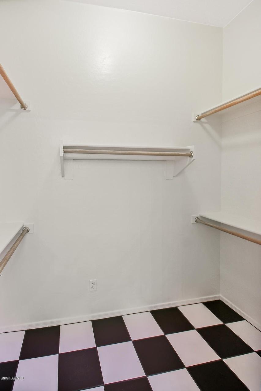 2120 East Danbury Road Phoenix, AZ 85022 - Photo 17 of 29 Master Closet