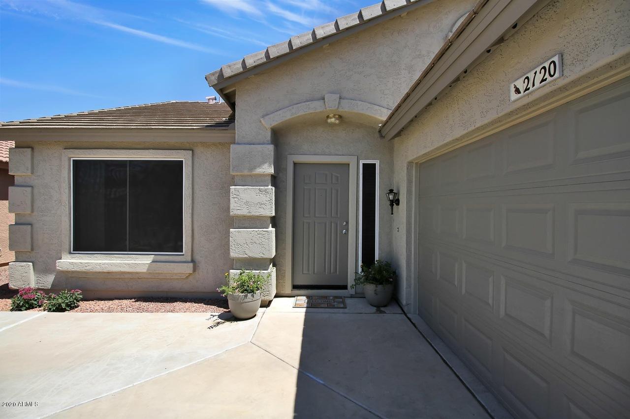 2120 East Danbury Road Phoenix, AZ 85022 - Photo 2 of 29 Entry