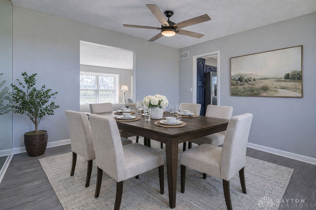 5740 Hendrickson Road Franklin, OH 45005 - Photo 8 of 51 Virtually staged dining room.