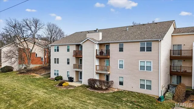 $159,900 | 1340 Holgate Drive, Unit G3, Ballwin, MO 63021