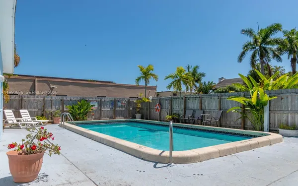 $1,790 | 125 Northwest 25th Street, Unit 129, Wilton Manors, FL 33311