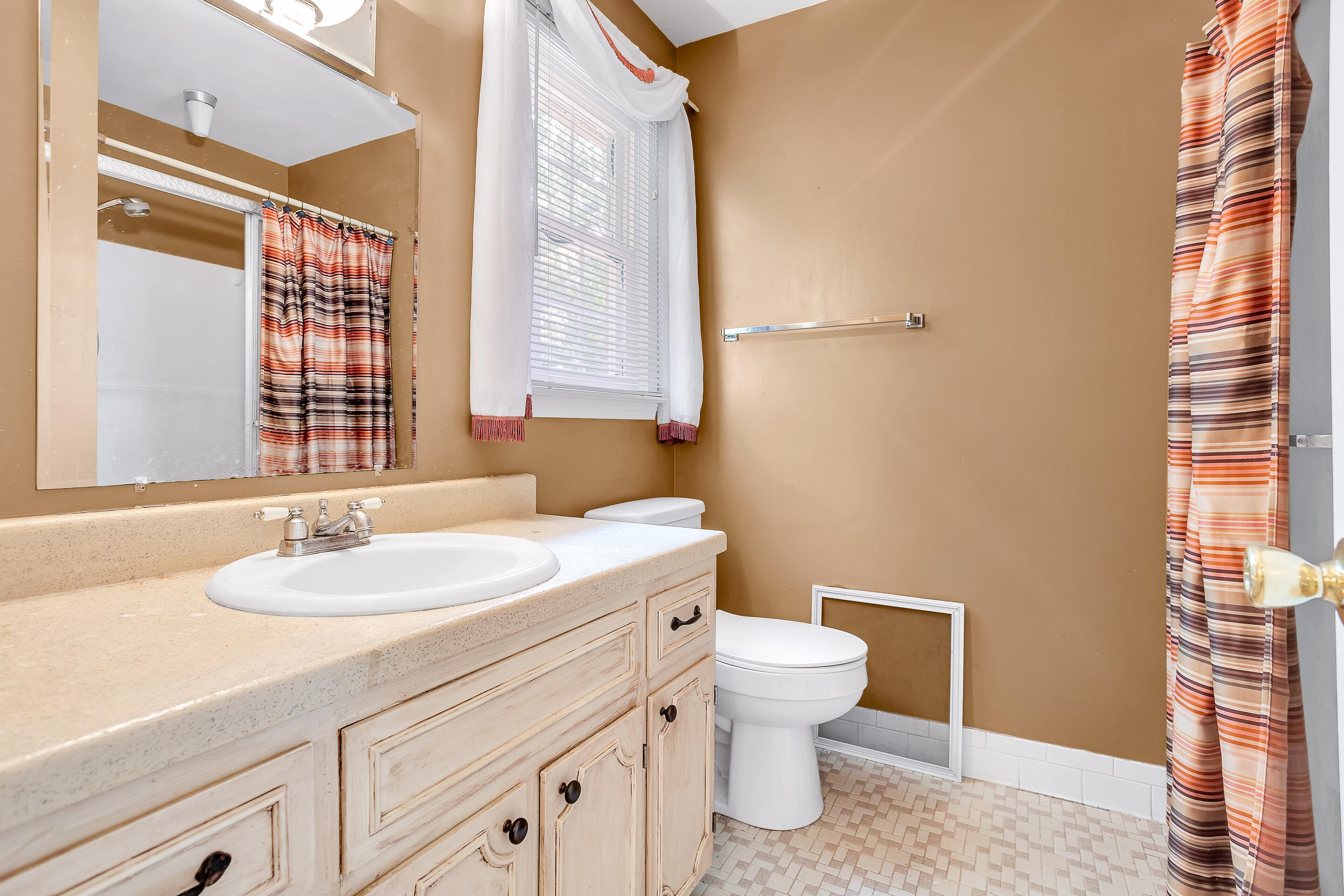6062 Burnham Road Roanoke, VA 24018 - Photo 18 of 33 23_6062_Burnham23_mls