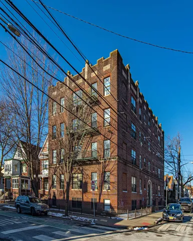 $1,369 | 99 Rutgers Avenue, Unit 2A, Jersey City, NJ 07305