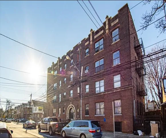 $1,369 | 99 Rutgers Avenue, Unit 2A, Jersey City, NJ 07305
