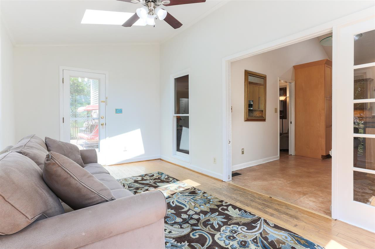 5608 Preston Place Raleigh, NC 27604 - Photo 9 of 22 Photo 9