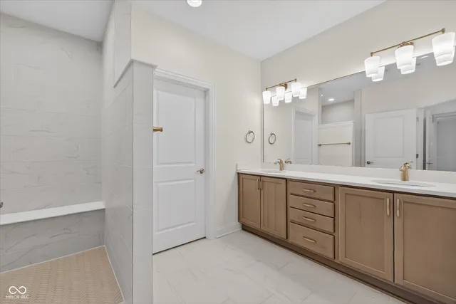 $754,000 | 2460 Collins Drive, Westfield, IN 46074