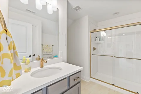 $754,000 | 2460 Collins Drive, Westfield, IN 46074