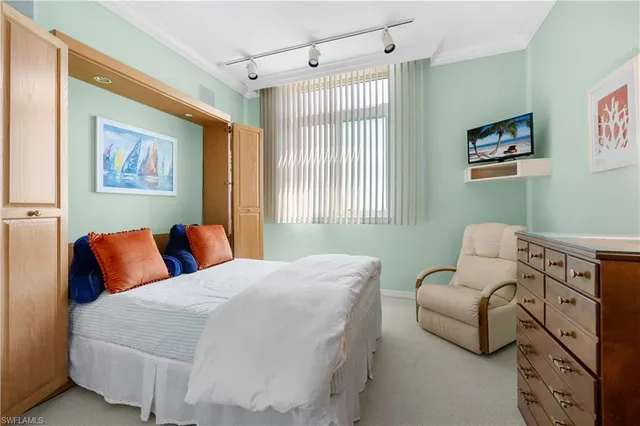 $18,000 | 7515 Pelican Bay Boulevard, Unit PHD, Naples, FL 34108