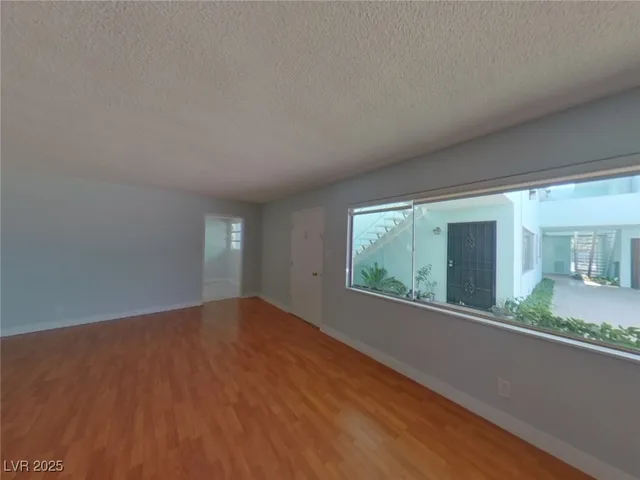 $1,215 | 1700 Rexford Drive, Unit 103, Las Vegas, NV 89104