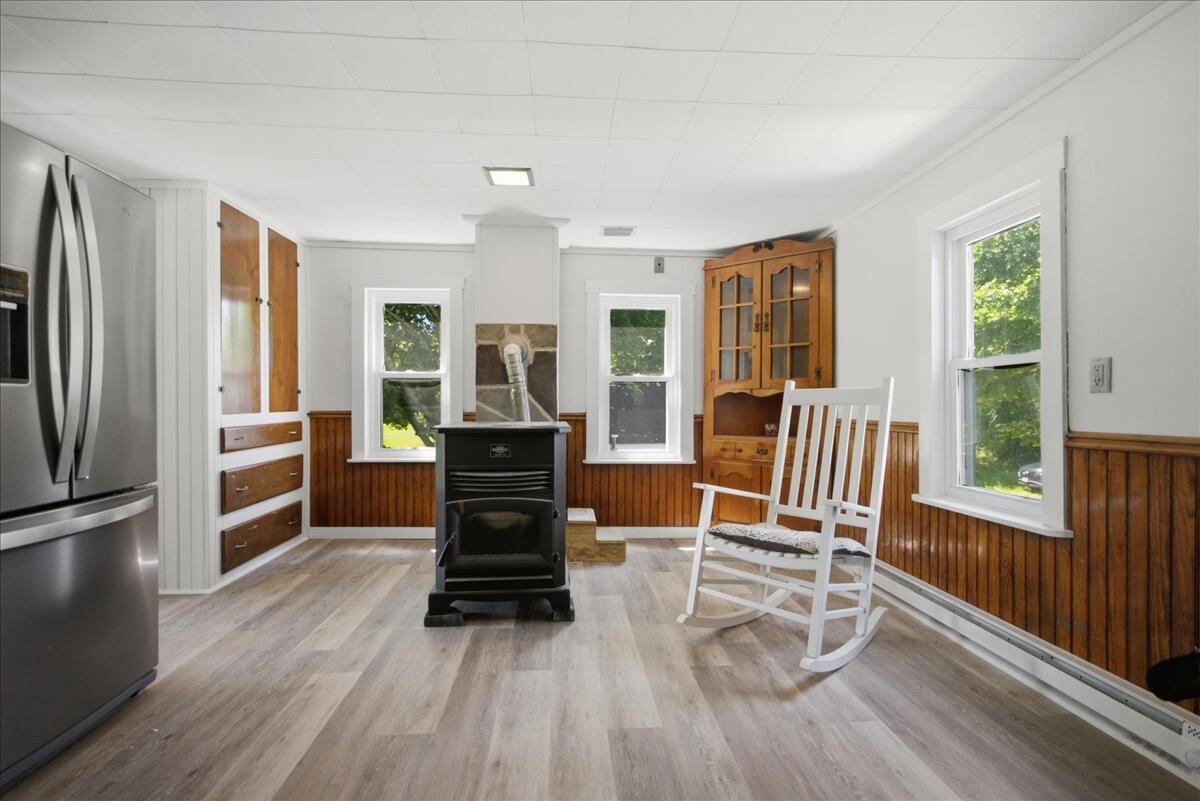 229 Chopps Cross Road Woolwich, ME 04579 - Photo 11 of 60 Kitchen/dining