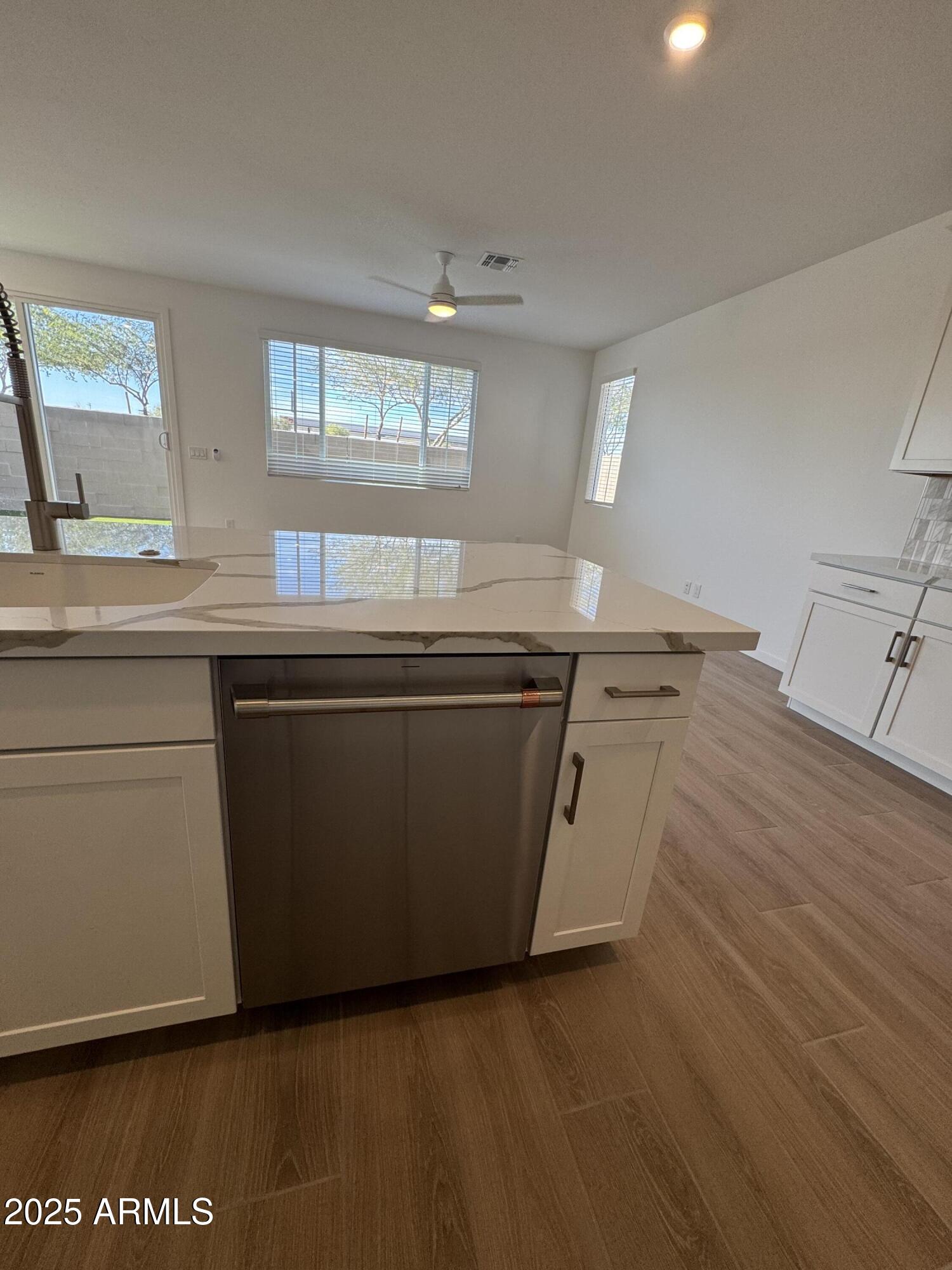 26334 North 24th Glen Phoenix, AZ 85085 - Photo 12 of 28 IMG_9052