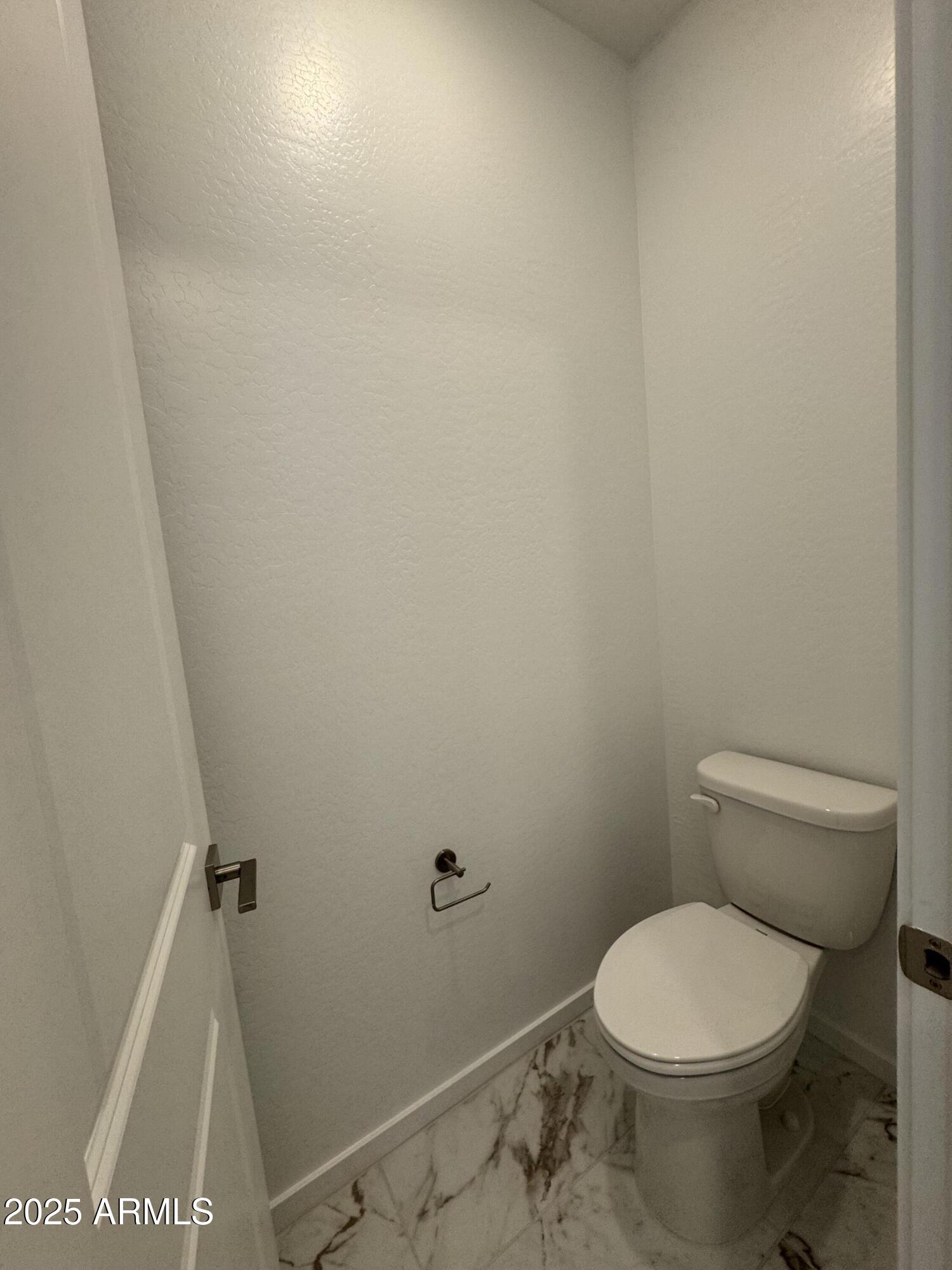 26334 North 24th Glen Phoenix, AZ 85085 - Photo 15 of 28 IMG_9070