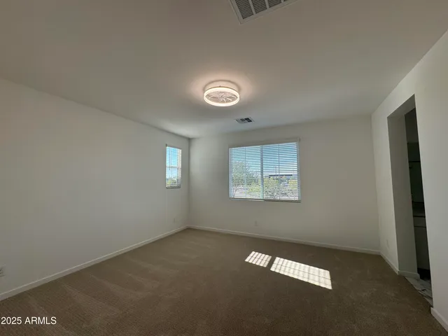 $2,950 | 26334 North 24th Glen, Phoenix, AZ 85085
