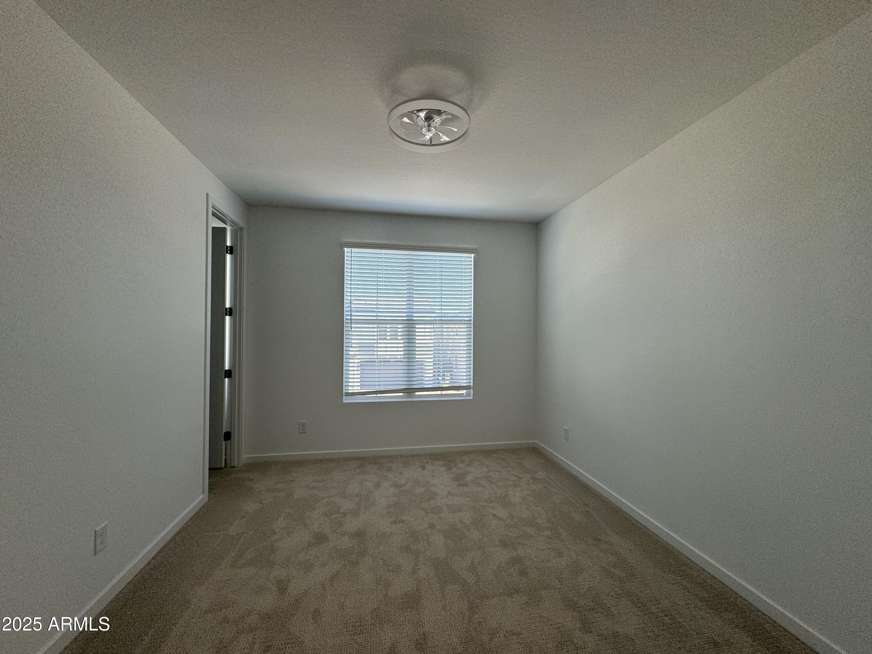 26334 North 24th Glen Phoenix, AZ 85085 - Photo 23 of 28 IMG_9063