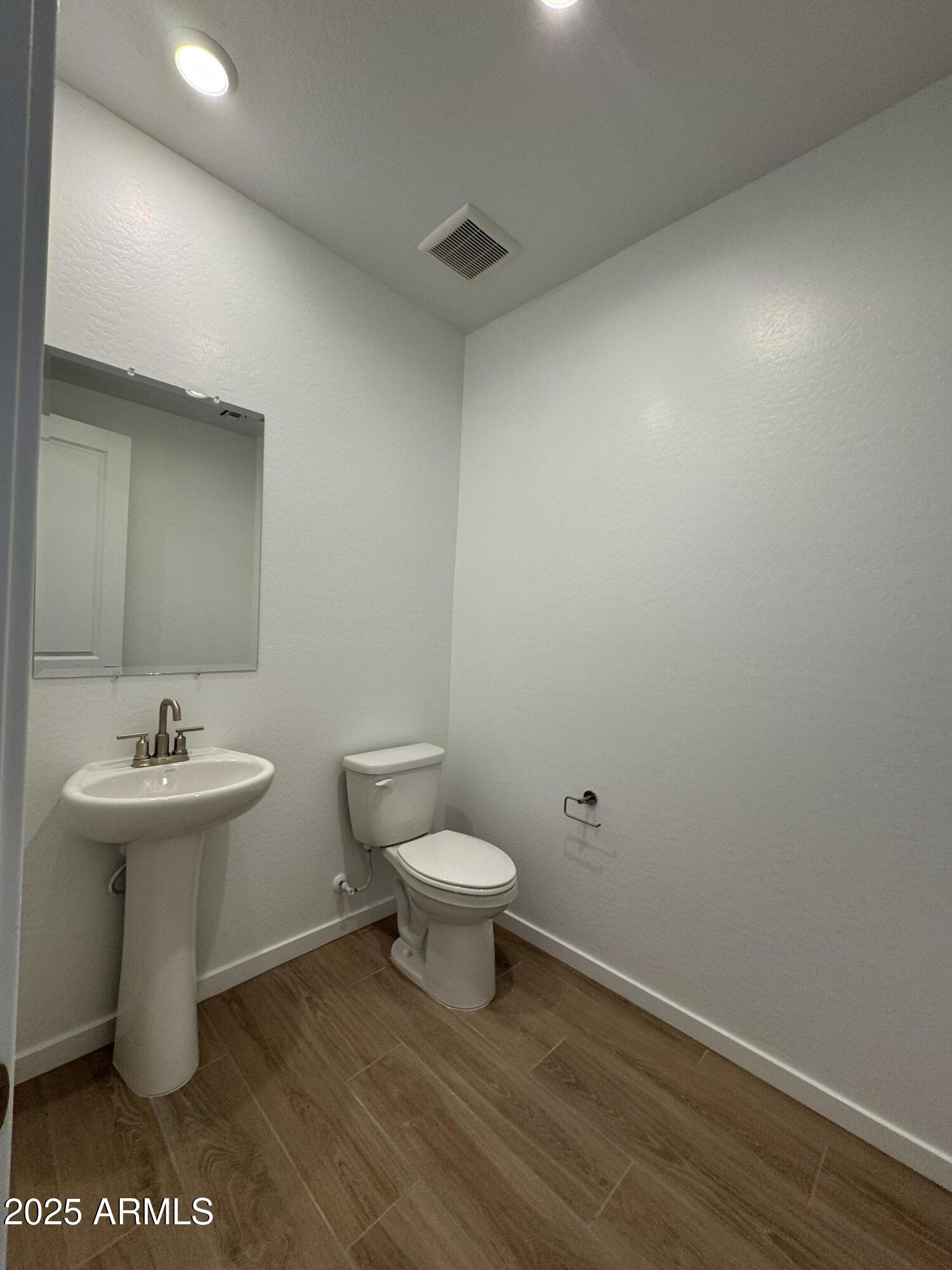 26334 North 24th Glen Phoenix, AZ 85085 - Photo 27 of 28 IMG_9058