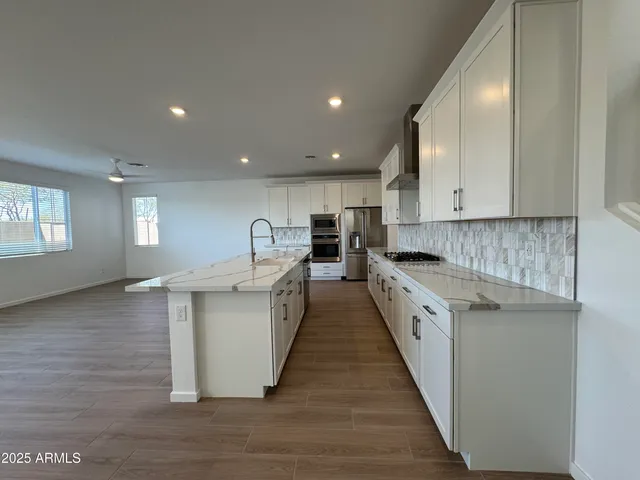 $2,950 | 26334 North 24th Glen, Phoenix, AZ 85085