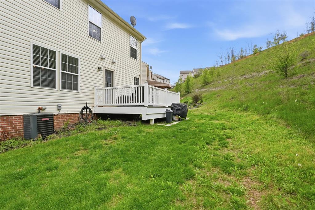 220 Maple Ridge Drive Canonsburg, PA 15317 - Photo 34 of 37