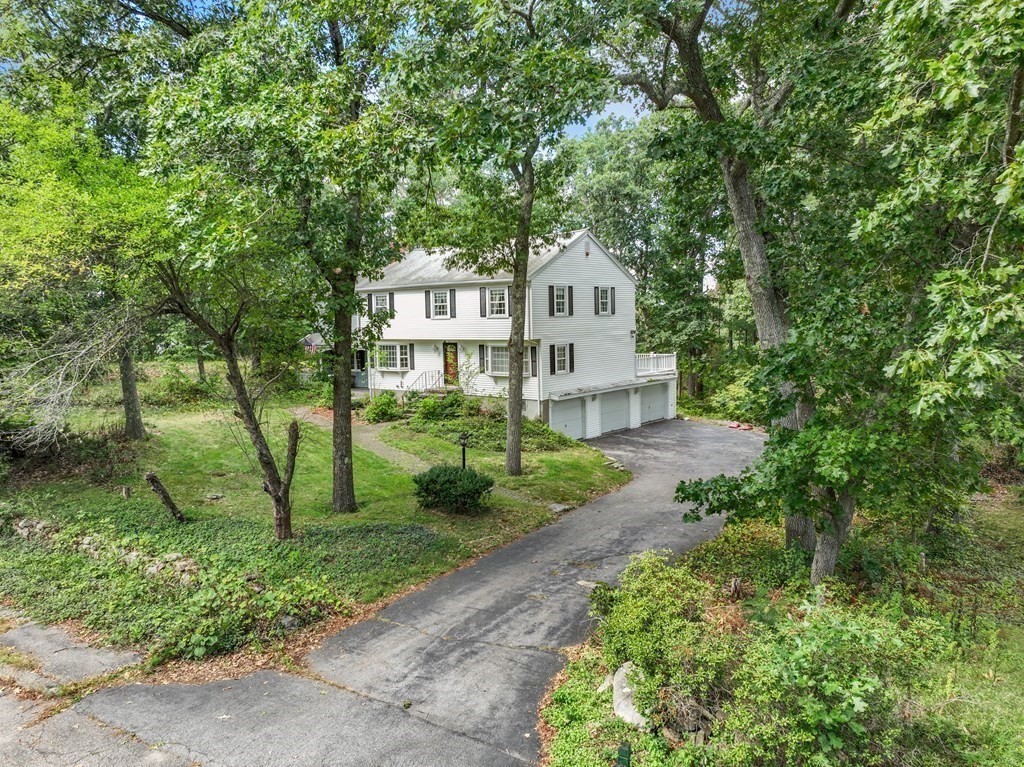 21 Village Gate Road Canton, MA 02021 - Photo 2 of 19 Gallery Image 2