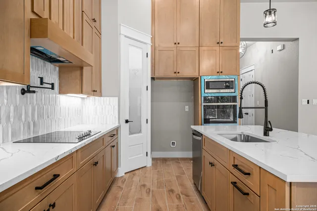 $470,000 | 1164 Winding Creek Trail, Spring Branch, TX 78070