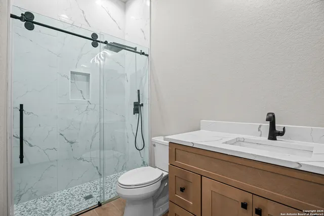 $470,000 | 1164 Winding Creek Trail, Spring Branch, TX 78070