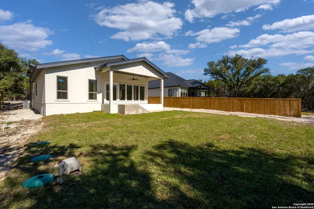 $470,000 | 1164 Winding Creek Trail, Spring Branch, TX 78070